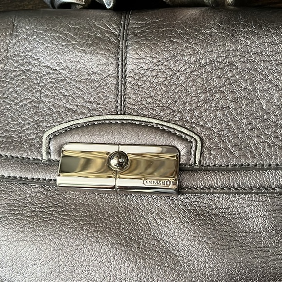 COACH SMALL CROSSBODY BAG - Picture 4 of 12